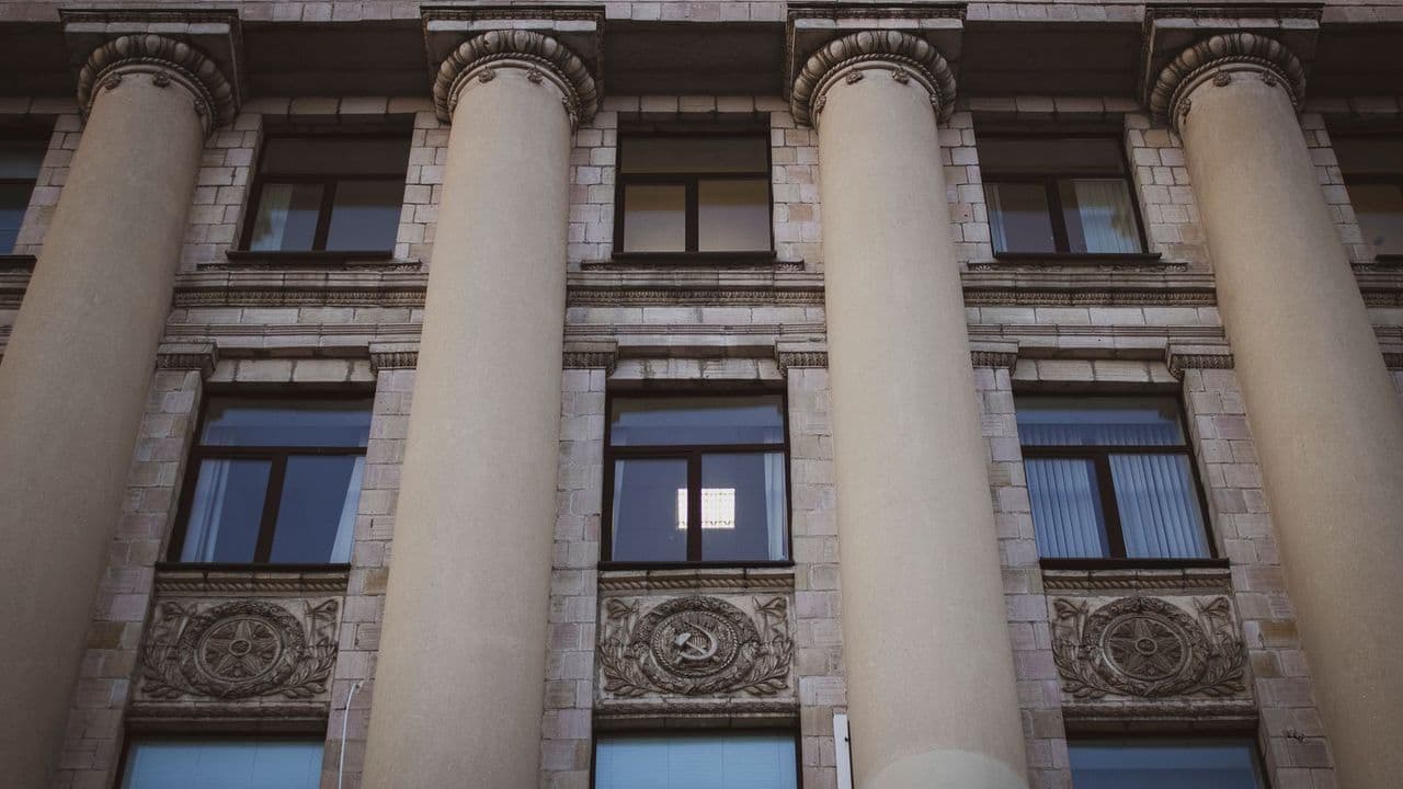Sambo permit to permanent residence: the three-year application window